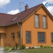 Cemix 1Okrové fasády patří u zákazníků mezi nejoblíbenější.