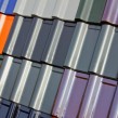 Recyklovaný plast slouží dobře hlavně exteriérech. Odolnost, stílost a nenáročnost na údržbu jej k tomu přímo předurčují.