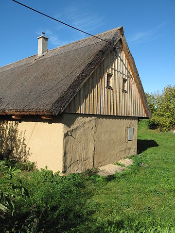 hliněný dům v ČR