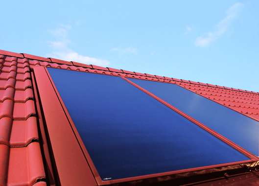 Mobilní domy k trvalému bydlení můžeme opatřit solárními panely. 