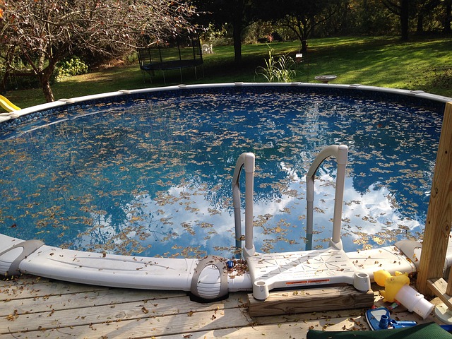 Pusťte se do údržby bazénu a připravte se na léto
