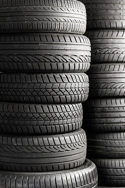 Víte, jak správně skladovat pneumatiky?