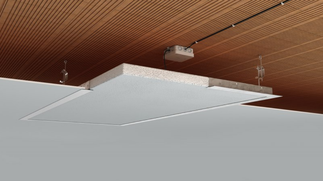 Sálavý topný panel pro stropní vytápění