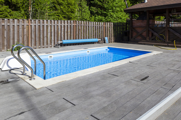 Stavební povolení na bazén potřebujete, pokud je jeho plocha větší než 40 metrů čtverečních. 