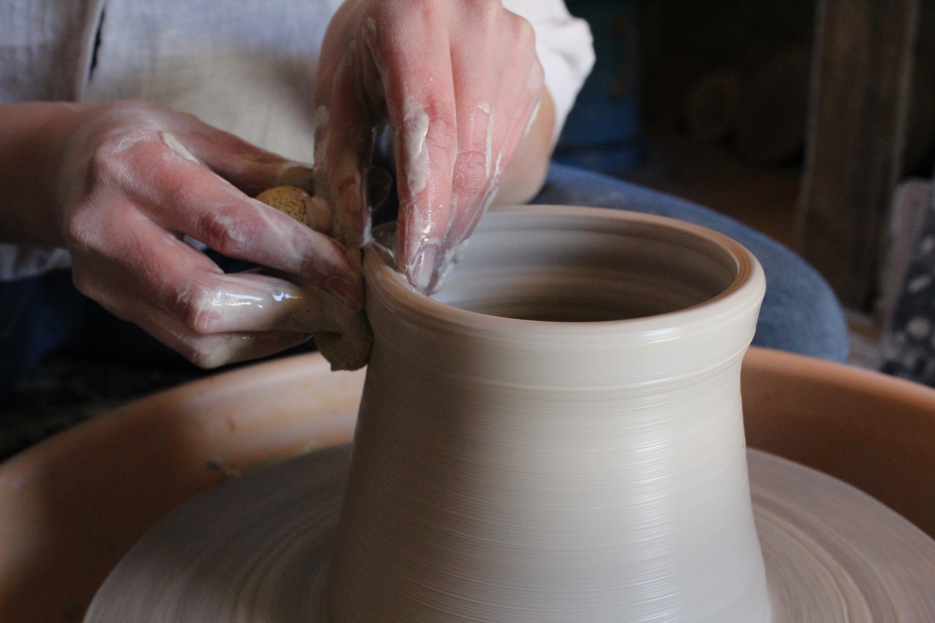 Ručně vyráběné keramiky je spousta. Pro kterou se rozhodnete? Dejte i na svou intuici