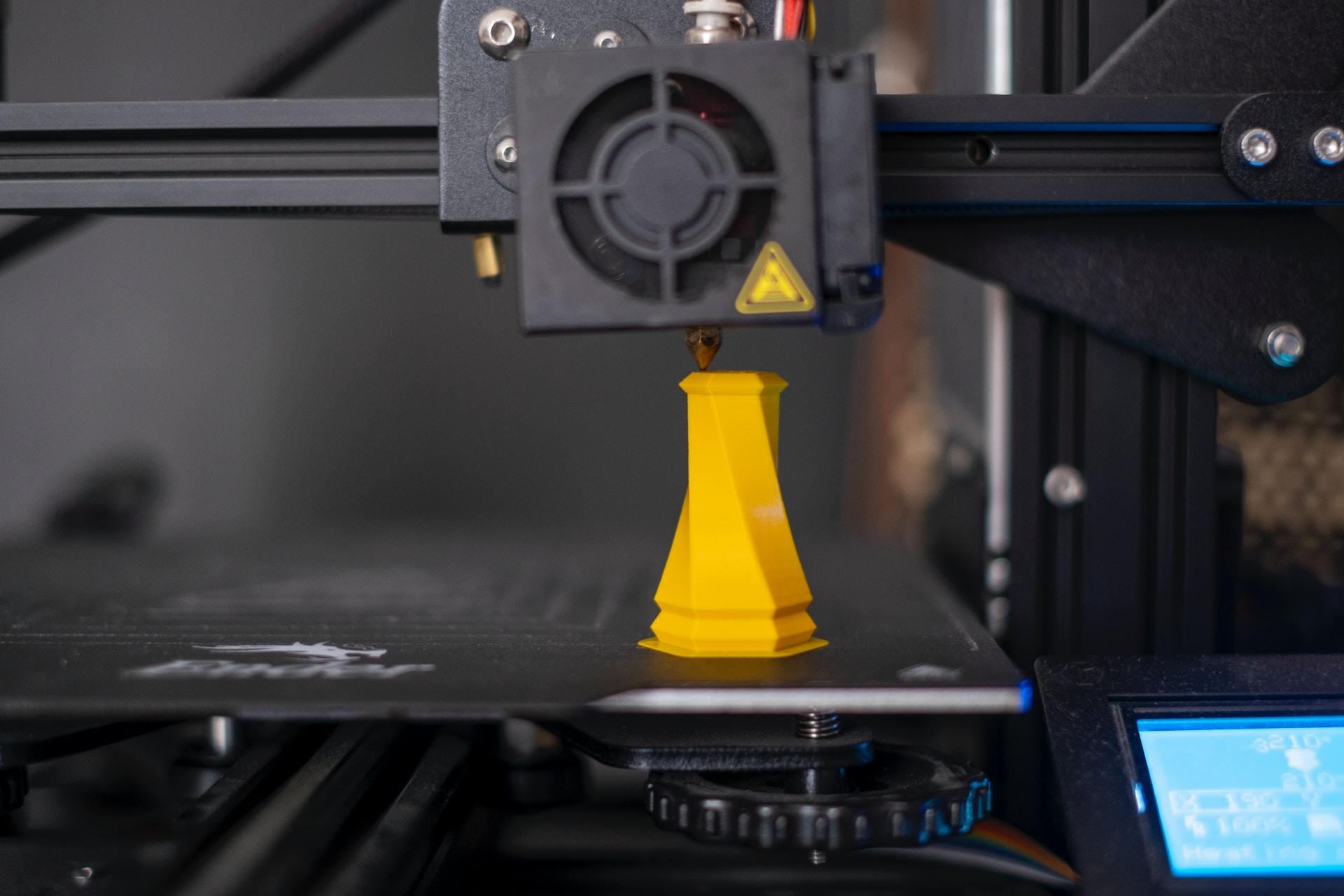 3D tiskárna v provozu