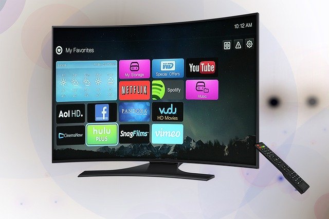 Smart jsou dnes i cenově dostupné modely TV